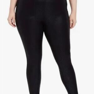 NWT Torrid Pixie pants subtle print Black size Torrid 00 (10-12)